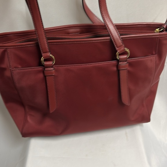 Michael Kors Sullivan Large Nylon Multifunction Top Zip Tote Brandy Red - Picture 3 of 12